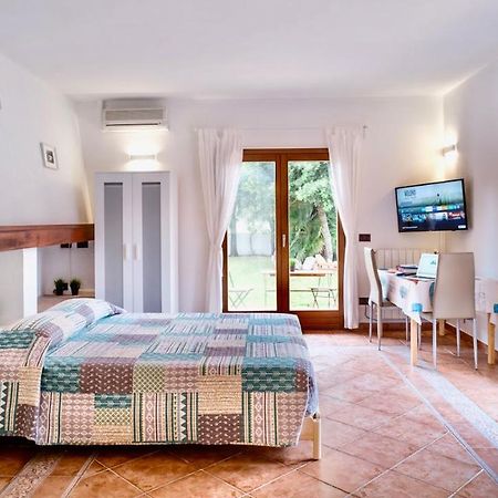 Welcomely - Affittacamere Insula Ольбия Экстерьер фото