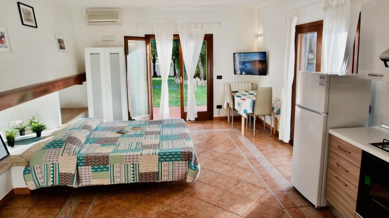 Welcomely - Affittacamere Insula Ольбия Экстерьер фото